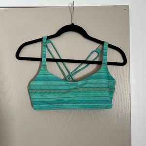 Lululemon sports bra